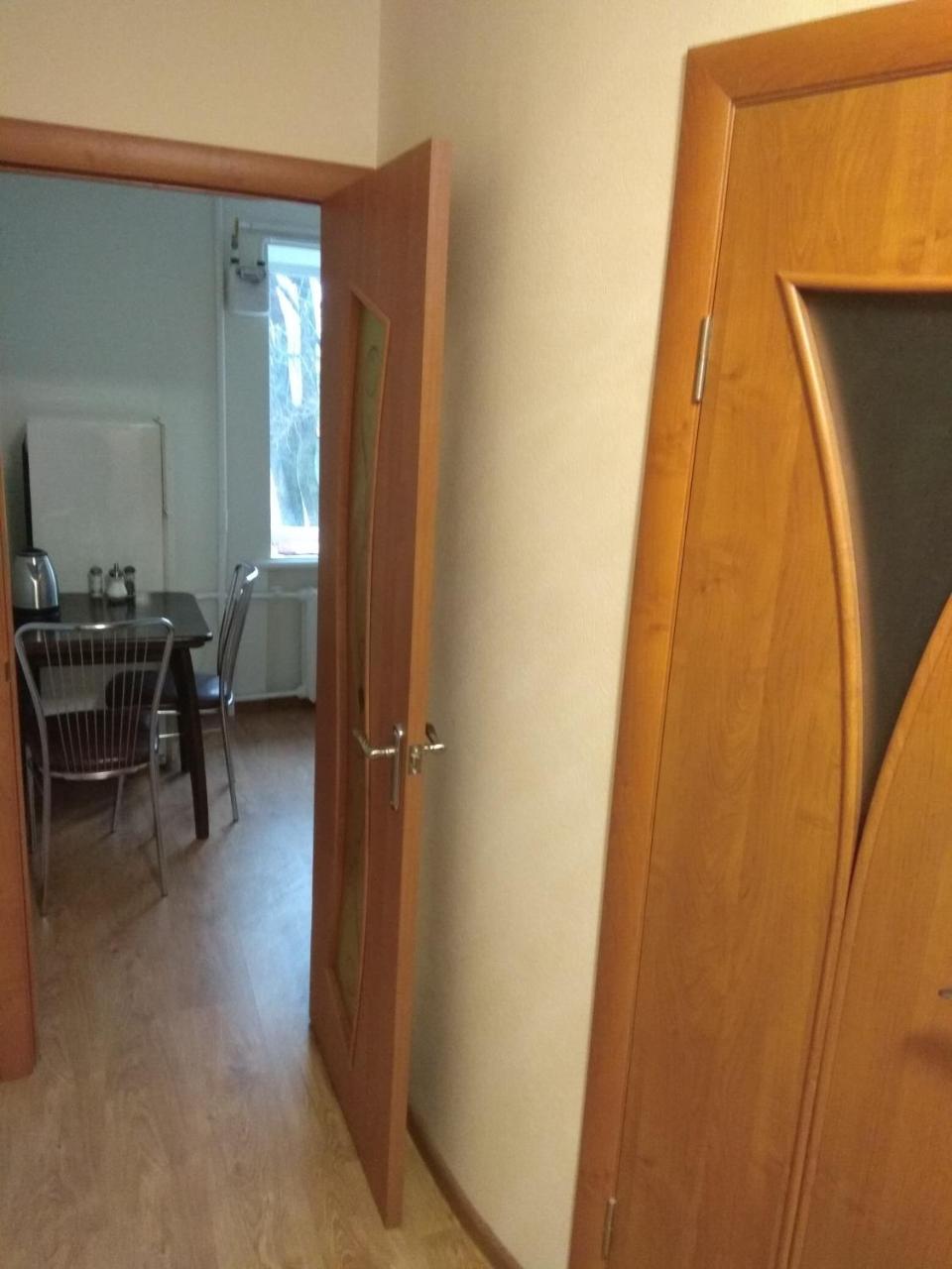 Затишна Квартира Rivne Exterior foto